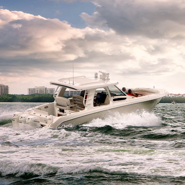 Build your Whaler | Boston Whaler