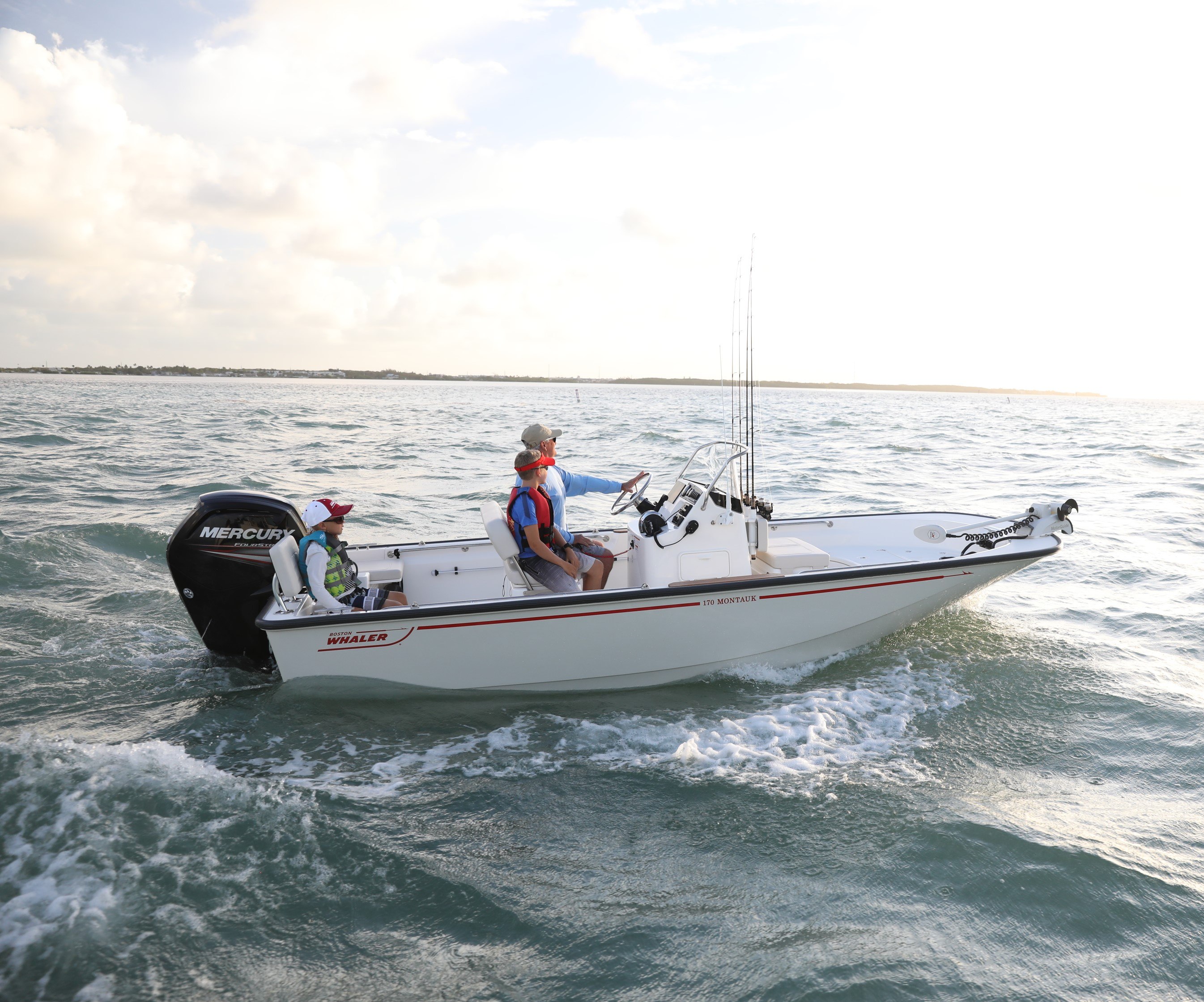 Boston Whaler 170 Montauk wins European BOB (Best of Boats) Award